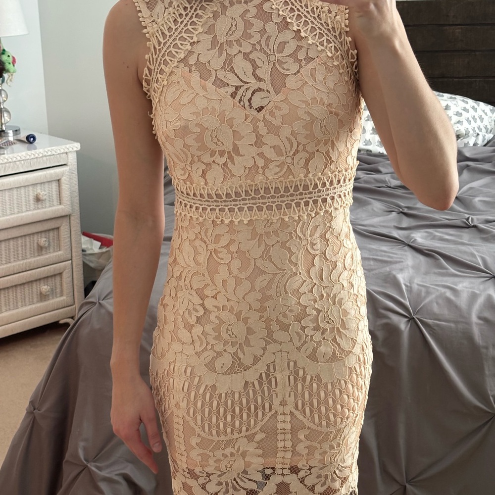 Main Strip Lace Midi Dress - Cream